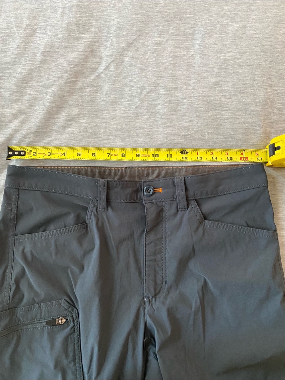 Eddie Bauer Men's Cargo Pants Size 33 X 30 Color Dark Gray - Picture 9 of 9